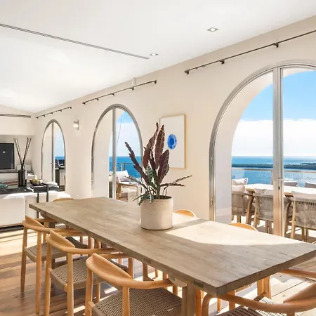 Ref 2138 - - Sea View Vila Cannes