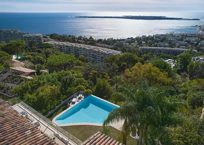 Ref 2138 - - Sea View קאן